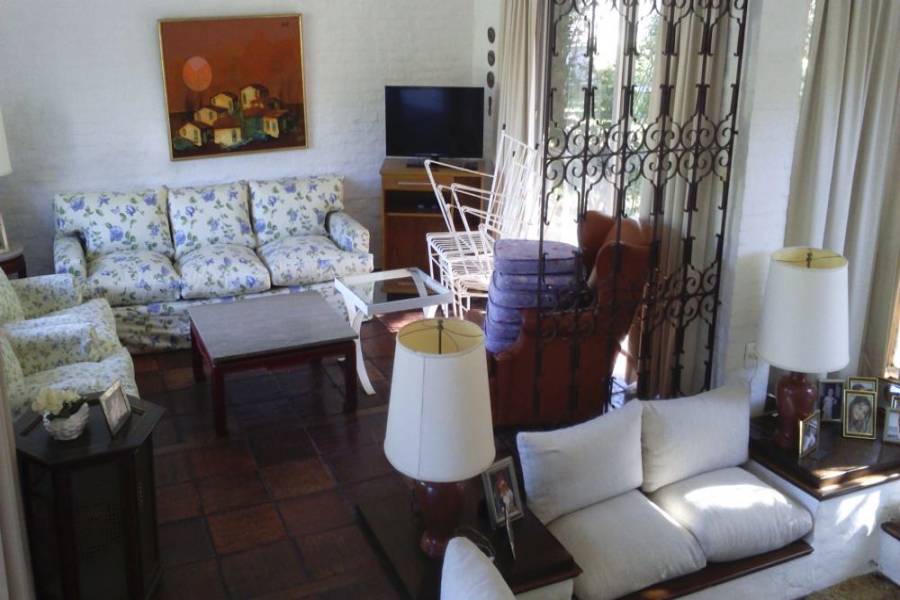 Punta del Este, Maldonado, Uruguay, 4 Bedrooms Bedrooms, ,4 BathroomsBathrooms,Casas,Venta,41604