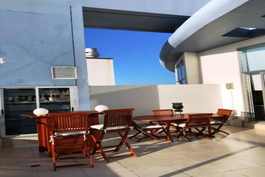 Punta del Este, Maldonado, Uruguay, 2 Bedrooms Bedrooms, ,3 BathroomsBathrooms,Apartamentos,Venta,41606