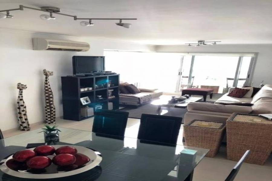 Punta del Este, Maldonado, Uruguay, 2 Bedrooms Bedrooms, ,3 BathroomsBathrooms,Apartamentos,Venta,41606
