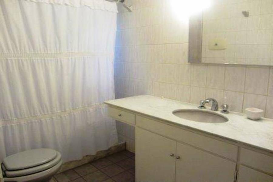 Punta del Este, Maldonado, Uruguay, 4 Bedrooms Bedrooms, ,3 BathroomsBathrooms,Casas,Temporario,41613