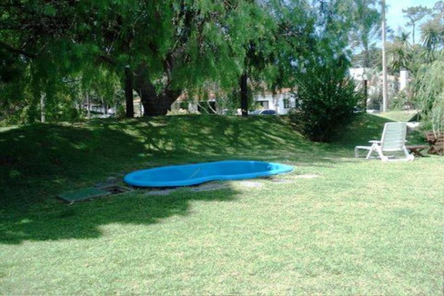 Punta del Este, Maldonado, Uruguay, 4 Bedrooms Bedrooms, ,3 BathroomsBathrooms,Casas,Temporario,41613