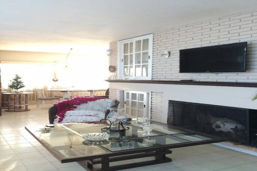 Punta del Este, Maldonado, Uruguay, 2 Bedrooms Bedrooms, ,1 BañoBathrooms,Casas,Temporario,41620