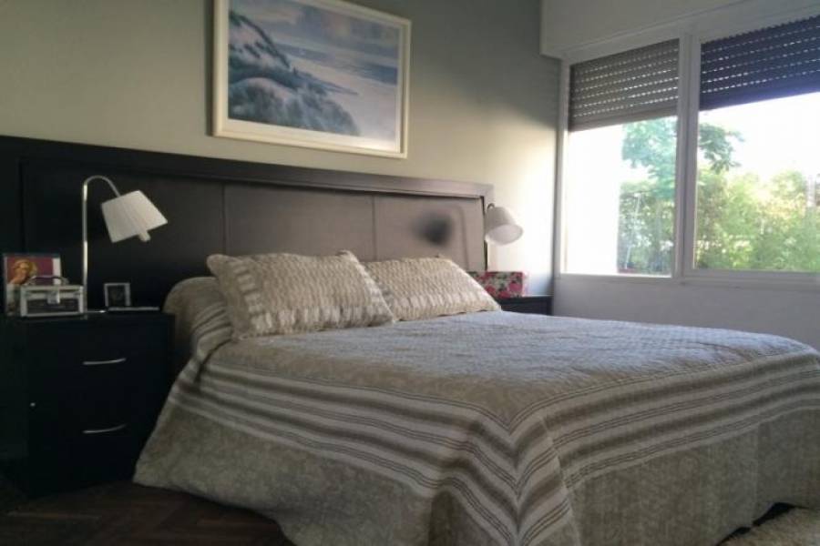 Punta del Este, Maldonado, Uruguay, 2 Bedrooms Bedrooms, ,1 BañoBathrooms,Casas,Temporario,41620
