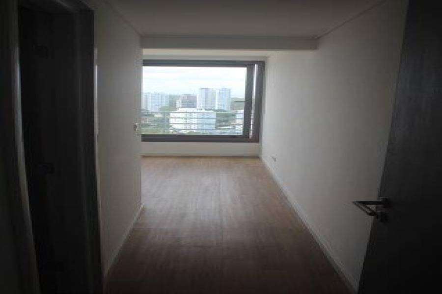 Punta del Este, Maldonado, Uruguay, 2 Bedrooms Bedrooms, ,2 BathroomsBathrooms,Apartamentos,Venta,41628