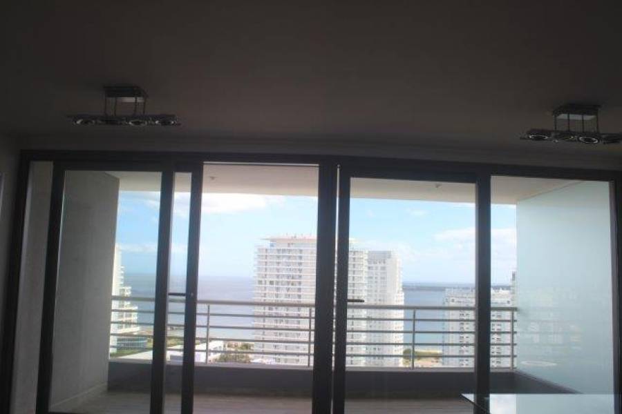 Punta del Este, Maldonado, Uruguay, 3 Bedrooms Bedrooms, ,2 BathroomsBathrooms,Apartamentos,Venta,41629