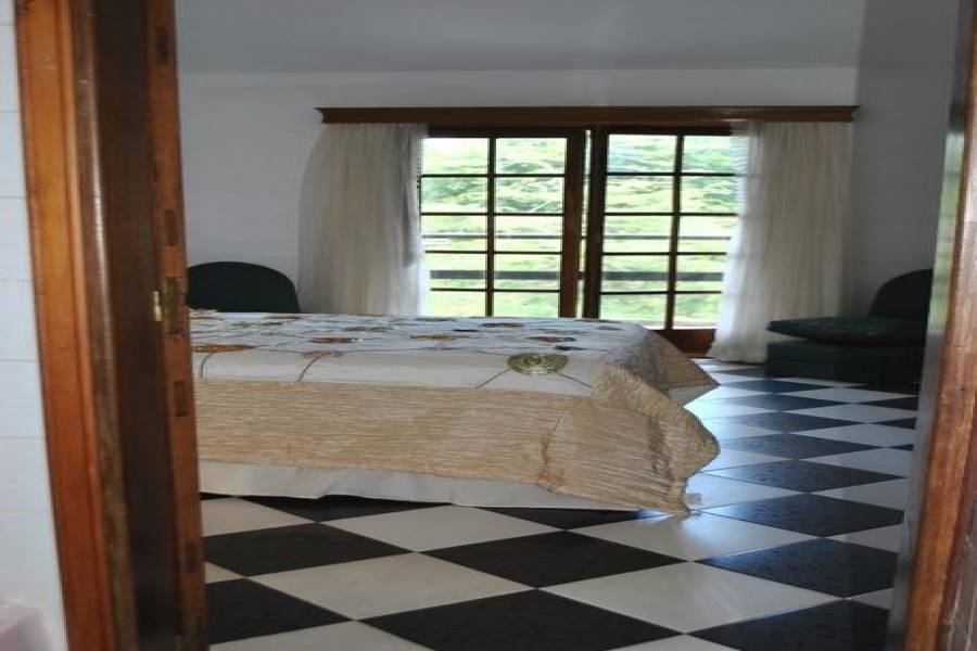 Punta del Este, Maldonado, Uruguay, 3 Bedrooms Bedrooms, ,3 BathroomsBathrooms,Casas,Temporario,Pinares,41630