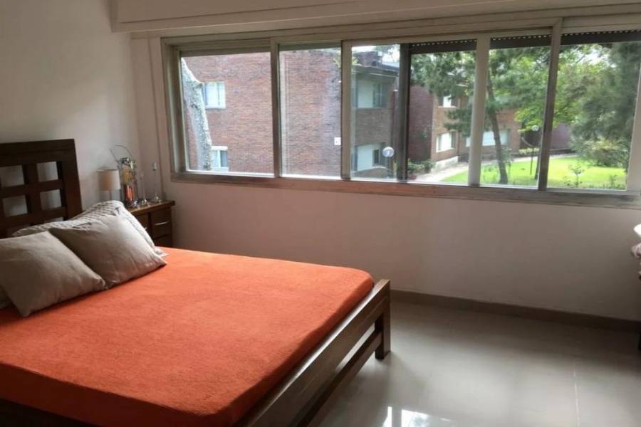 Punta del Este, Maldonado, Uruguay, 1 Dormitorio Bedrooms, ,1 BañoBathrooms,Apartamentos,Venta,41636