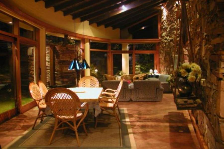 Punta del Este, Maldonado, Uruguay, 4 Bedrooms Bedrooms, ,2 BathroomsBathrooms,Casas,Temporario,41637