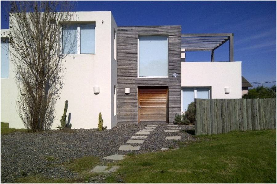 Punta del Este, Maldonado, Uruguay, 4 Bedrooms Bedrooms, ,2 BathroomsBathrooms,Casas,Temporario,41640