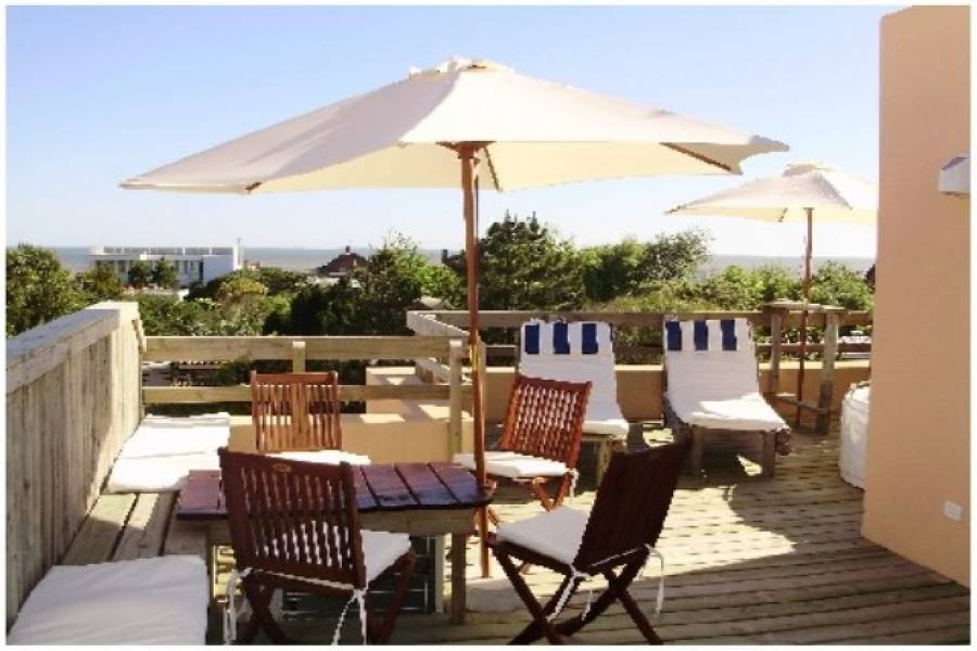 Punta del Este, Maldonado, Uruguay, 3 Bedrooms Bedrooms, ,2 BathroomsBathrooms,Casas,Temporario,41642