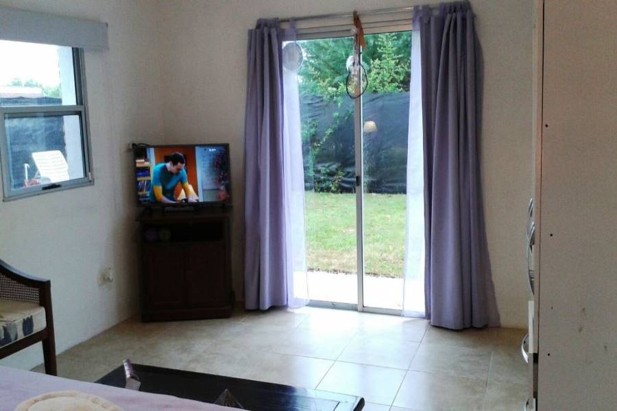 Punta del Este, Maldonado, Uruguay, 2 Bedrooms Bedrooms, ,3 BathroomsBathrooms,Casas,Temporario,41650