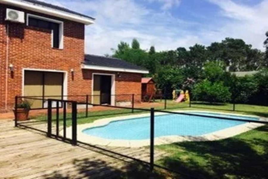 Punta del Este, Maldonado, Uruguay, 4 Bedrooms Bedrooms, ,3 BathroomsBathrooms,Casas,Venta,41652