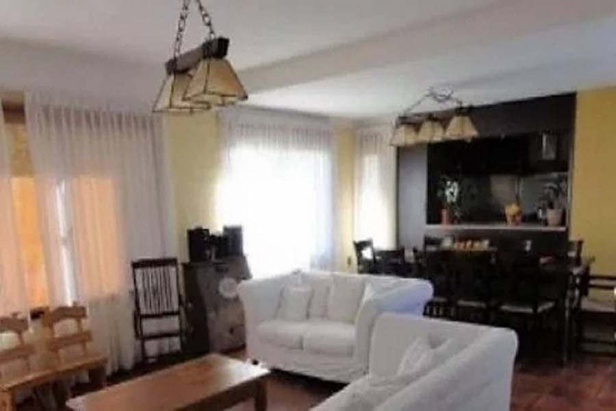 Punta del Este, Maldonado, Uruguay, 4 Bedrooms Bedrooms, ,3 BathroomsBathrooms,Casas,Venta,41652