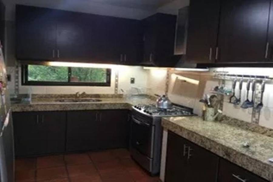 Punta del Este, Maldonado, Uruguay, 4 Bedrooms Bedrooms, ,3 BathroomsBathrooms,Casas,Venta,41652