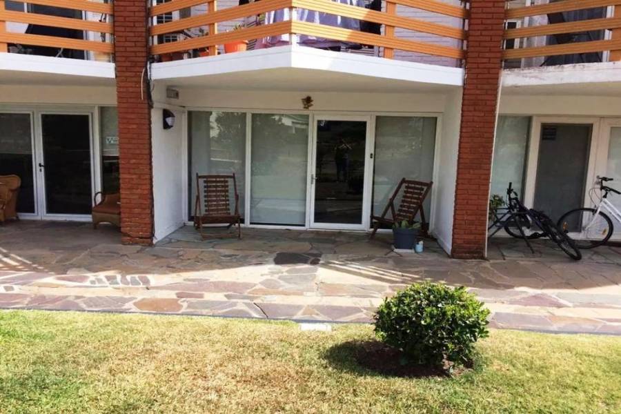 Punta del Este, Maldonado, Uruguay, 2 Bedrooms Bedrooms, ,2 BathroomsBathrooms,Casas,Venta,41654