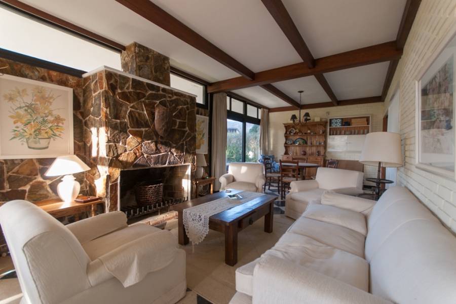 Punta del Este, Maldonado, Uruguay, 5 Bedrooms Bedrooms, ,3 BathroomsBathrooms,Casas,Venta,41663