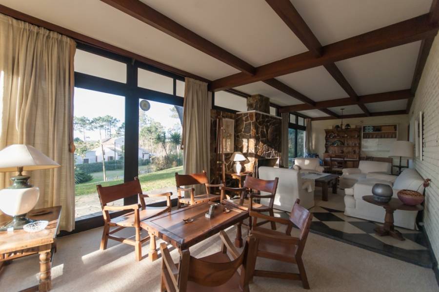 Punta del Este, Maldonado, Uruguay, 5 Bedrooms Bedrooms, ,3 BathroomsBathrooms,Casas,Venta,41663