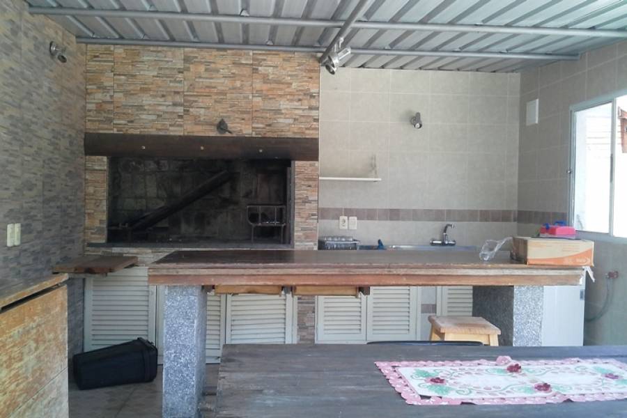 Punta del Este, Maldonado, Uruguay, 3 Bedrooms Bedrooms, ,2 BathroomsBathrooms,Casas,Temporario,41668