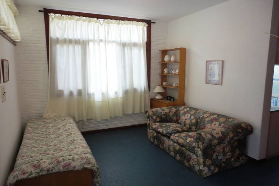 Punta del Este, Maldonado, Uruguay, 2 Bedrooms Bedrooms, ,1 BañoBathrooms,Casas,Temporario,41669