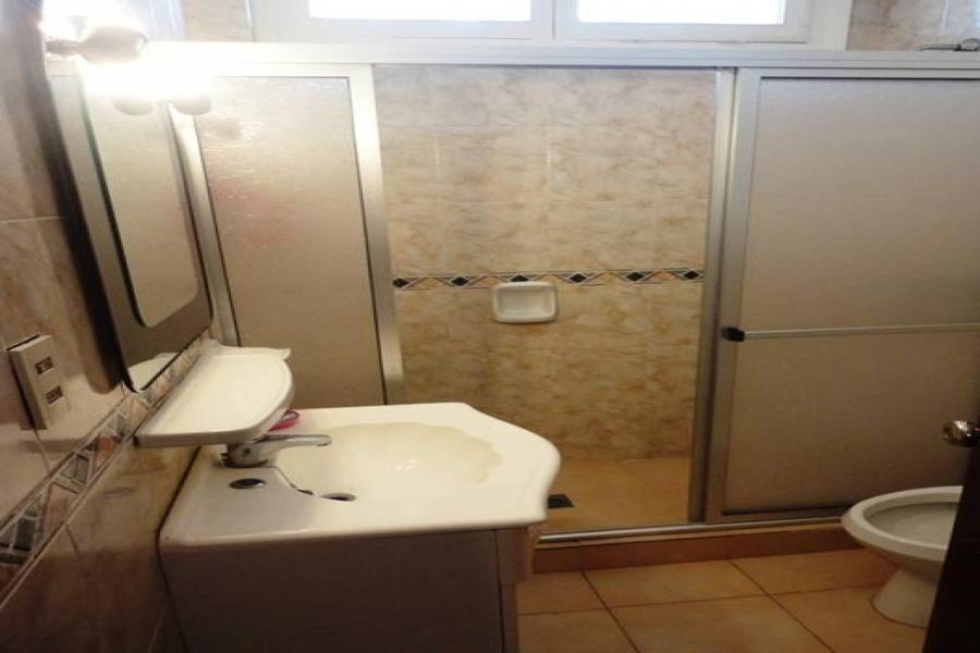 Punta del Este, Maldonado, Uruguay, 2 Bedrooms Bedrooms, ,1 BañoBathrooms,Casas,Temporario,41669