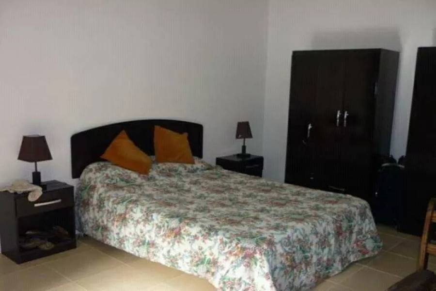 Punta del Este, Maldonado, Uruguay, 1 Dormitorio Bedrooms, ,1 BañoBathrooms,Casas,Venta,41687