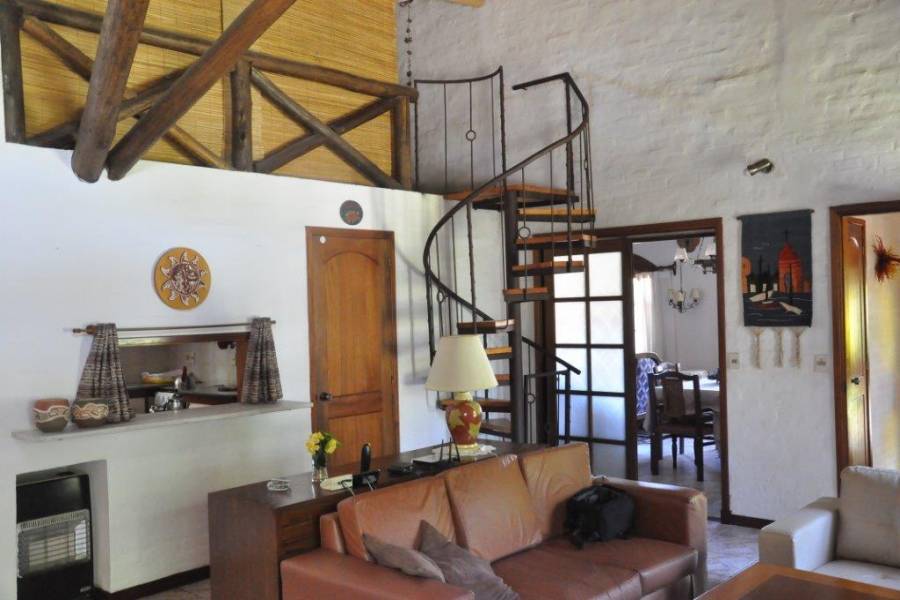 Punta del Este, Maldonado, Uruguay, 4 Bedrooms Bedrooms, ,3 BathroomsBathrooms,Casas,Temporario,41694