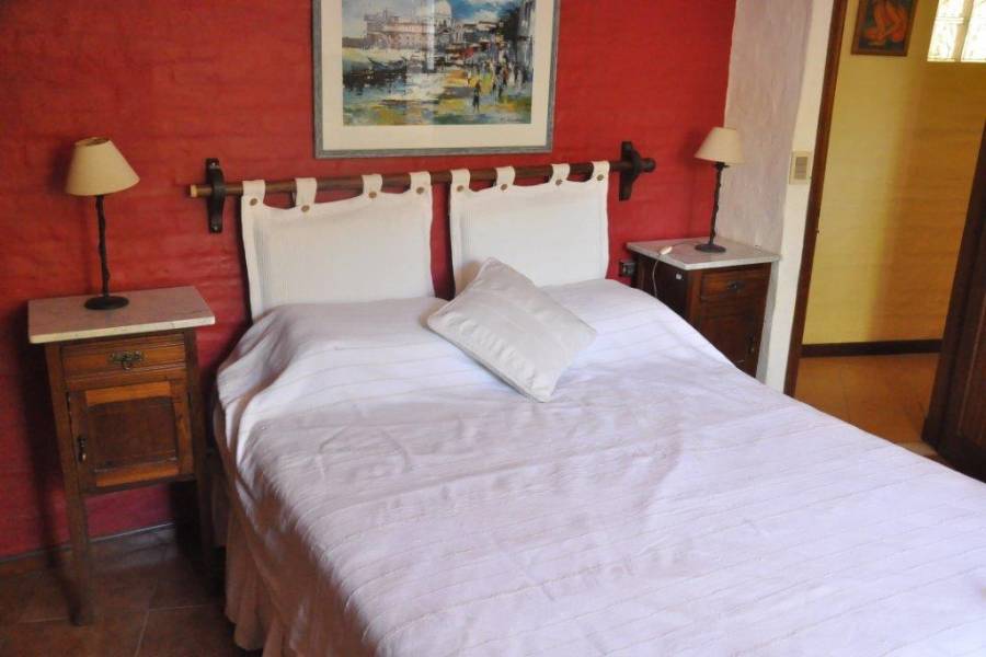 Punta del Este, Maldonado, Uruguay, 4 Bedrooms Bedrooms, ,3 BathroomsBathrooms,Casas,Temporario,41694