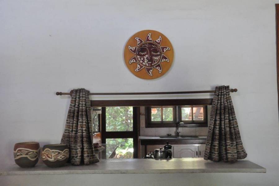 Punta del Este, Maldonado, Uruguay, 4 Bedrooms Bedrooms, ,3 BathroomsBathrooms,Casas,Temporario,41694