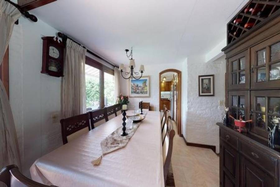 Punta del Este, Maldonado, Uruguay, 3 Bedrooms Bedrooms, ,2 BathroomsBathrooms,Casas,Venta,41695