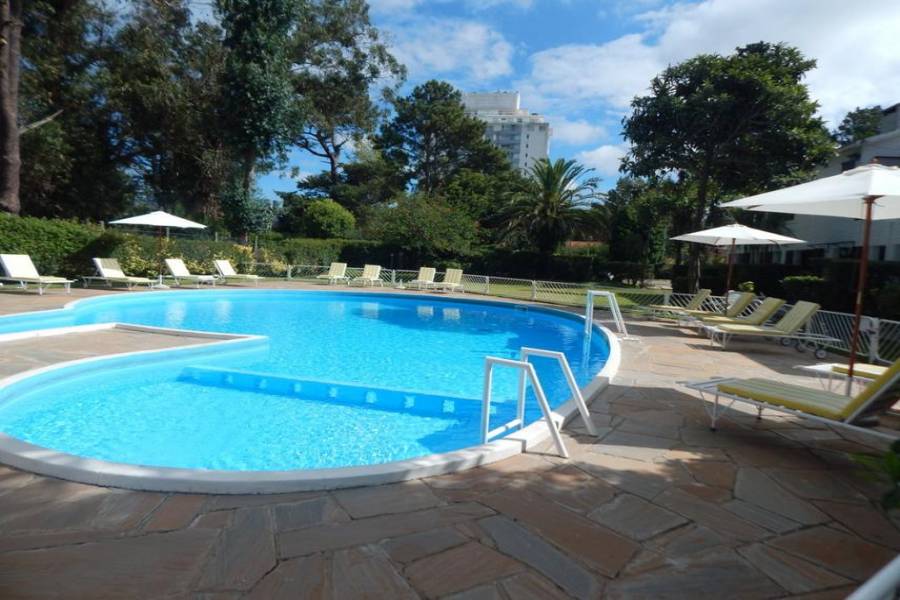 Punta del Este, Maldonado, Uruguay, 3 Bedrooms Bedrooms, ,2 BathroomsBathrooms,Casas,Venta,41700