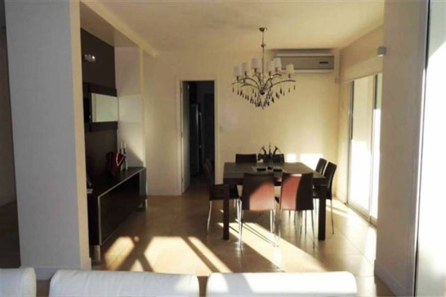 Punta del Este, Maldonado, Uruguay, 4 Bedrooms Bedrooms, ,5 BathroomsBathrooms,Casas,Temporario,41703