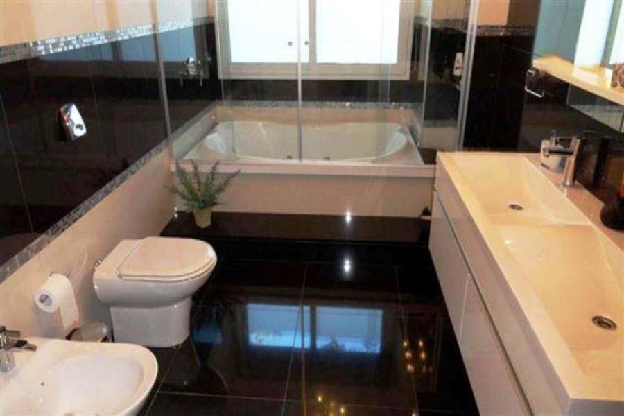 Punta del Este, Maldonado, Uruguay, 4 Bedrooms Bedrooms, ,5 BathroomsBathrooms,Casas,Temporario,41703