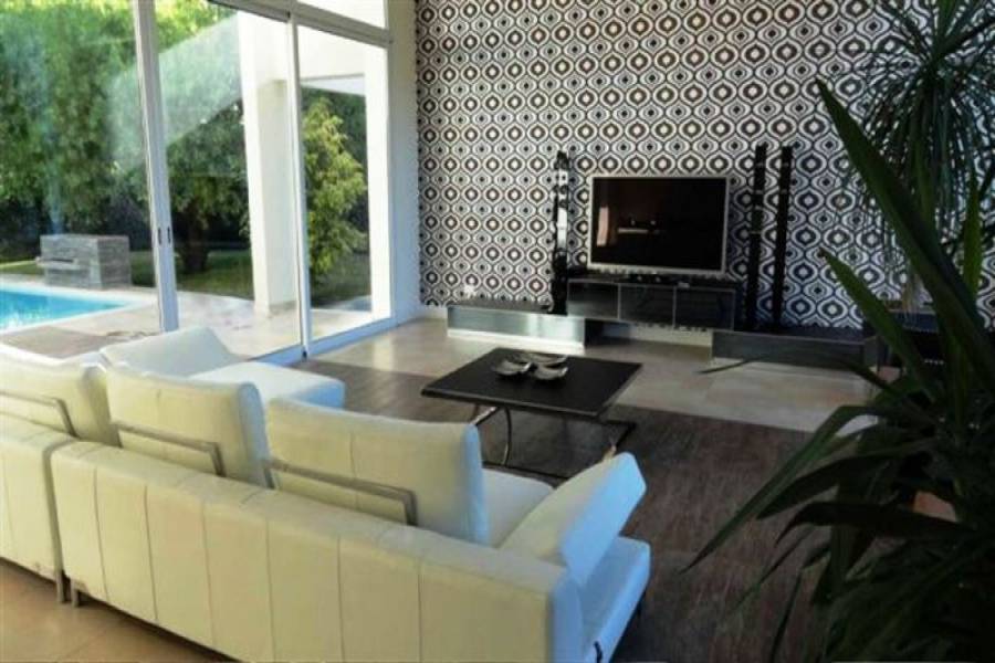 Punta del Este, Maldonado, Uruguay, 4 Bedrooms Bedrooms, ,5 BathroomsBathrooms,Casas,Temporario,41703