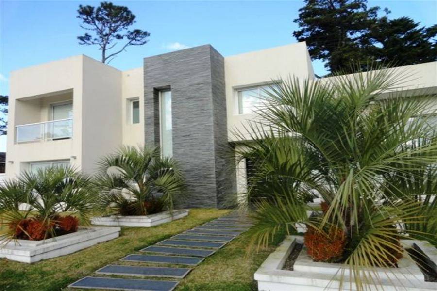 Punta del Este, Maldonado, Uruguay, 4 Bedrooms Bedrooms, ,5 BathroomsBathrooms,Casas,Temporario,41703