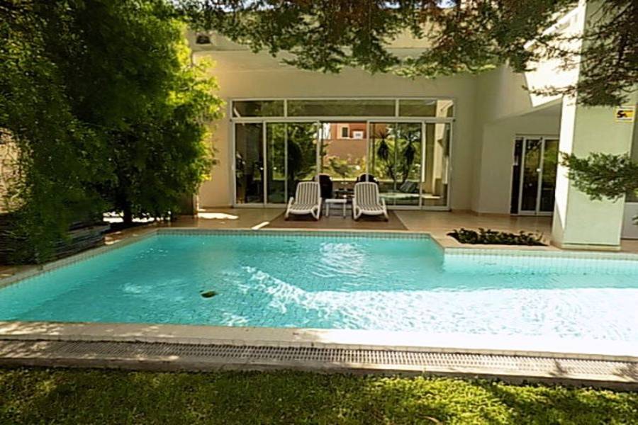 Punta del Este, Maldonado, Uruguay, 4 Bedrooms Bedrooms, ,5 BathroomsBathrooms,Casas,Temporario,41703