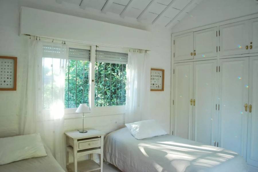 Punta del Este, Maldonado, Uruguay, 4 Bedrooms Bedrooms, ,3 BathroomsBathrooms,Casas,Venta,41705