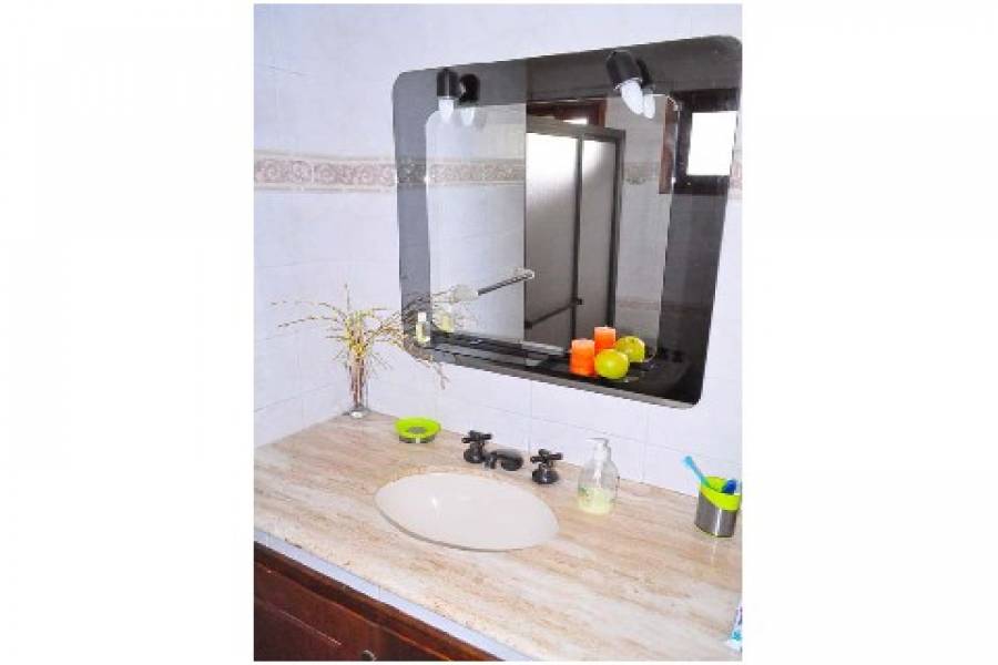 Punta del Este, Maldonado, Uruguay, 3 Bedrooms Bedrooms, ,2 BathroomsBathrooms,Casas,Temporario,41706