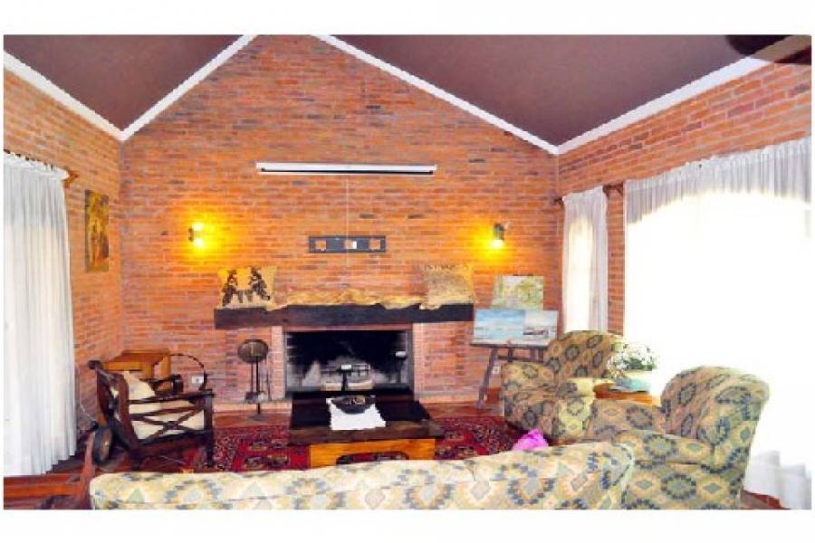 Punta del Este, Maldonado, Uruguay, 3 Bedrooms Bedrooms, ,2 BathroomsBathrooms,Casas,Temporario,41706