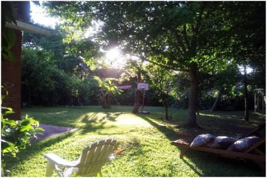 Punta del Este, Maldonado, Uruguay, 3 Bedrooms Bedrooms, ,2 BathroomsBathrooms,Casas,Temporario,41706