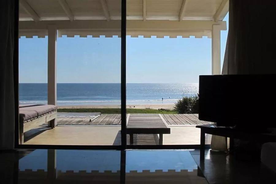 PUNTA DEL ESTE, Maldonado, Uruguay, 5 Bedrooms Bedrooms, ,2 BathroomsBathrooms,Casas,Venta,41707