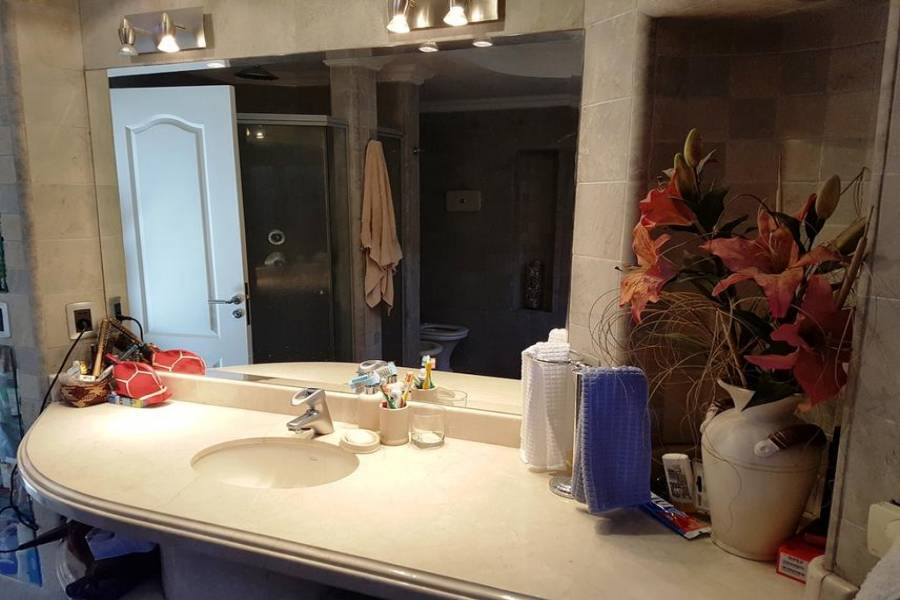 Punta del Este, Maldonado, Uruguay, 4 Bedrooms Bedrooms, ,3 BathroomsBathrooms,Casas,Venta,41715