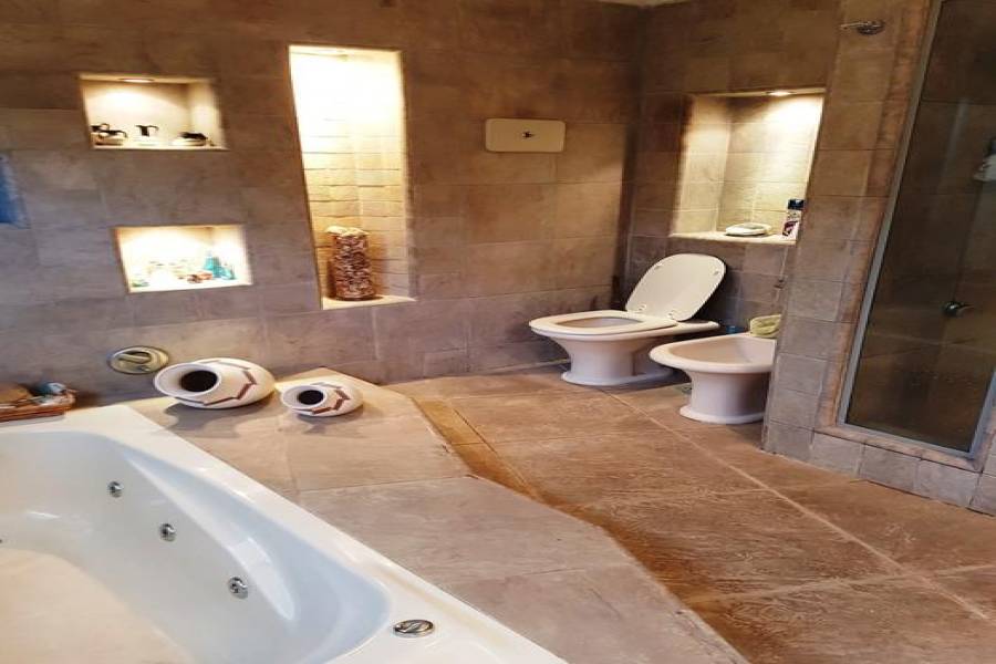 Punta del Este, Maldonado, Uruguay, 4 Bedrooms Bedrooms, ,3 BathroomsBathrooms,Casas,Venta,41715