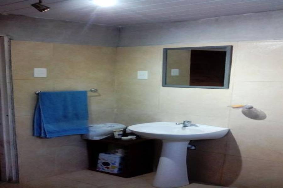 Punta del Este, Maldonado, Uruguay, 1 Dormitorio Bedrooms, ,1 BañoBathrooms,Casas,Venta,41720