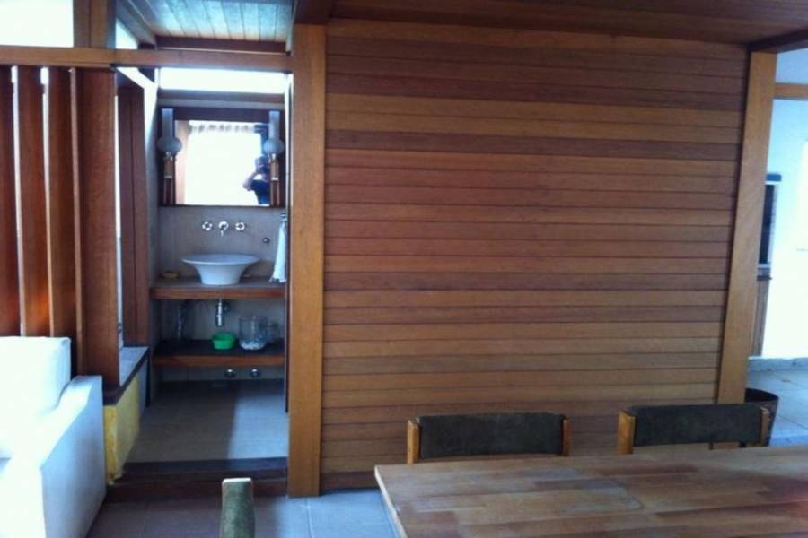 Punta del Este, Maldonado, Uruguay, 4 Bedrooms Bedrooms, ,3 BathroomsBathrooms,Casas,Temporario,41729