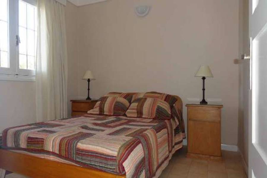 Punta del Este, Maldonado, Uruguay, 5 Bedrooms Bedrooms, ,3 BathroomsBathrooms,Casas,Temporario,41735