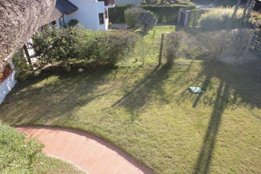 Punta del Este, Maldonado, Uruguay, 3 Bedrooms Bedrooms, ,2 BathroomsBathrooms,Casas,Temporario,41736