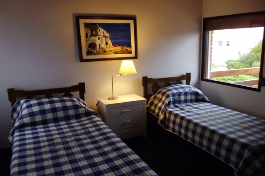 Punta del Este, Maldonado, Uruguay, 3 Bedrooms Bedrooms, ,2 BathroomsBathrooms,Casas,Temporario,41740