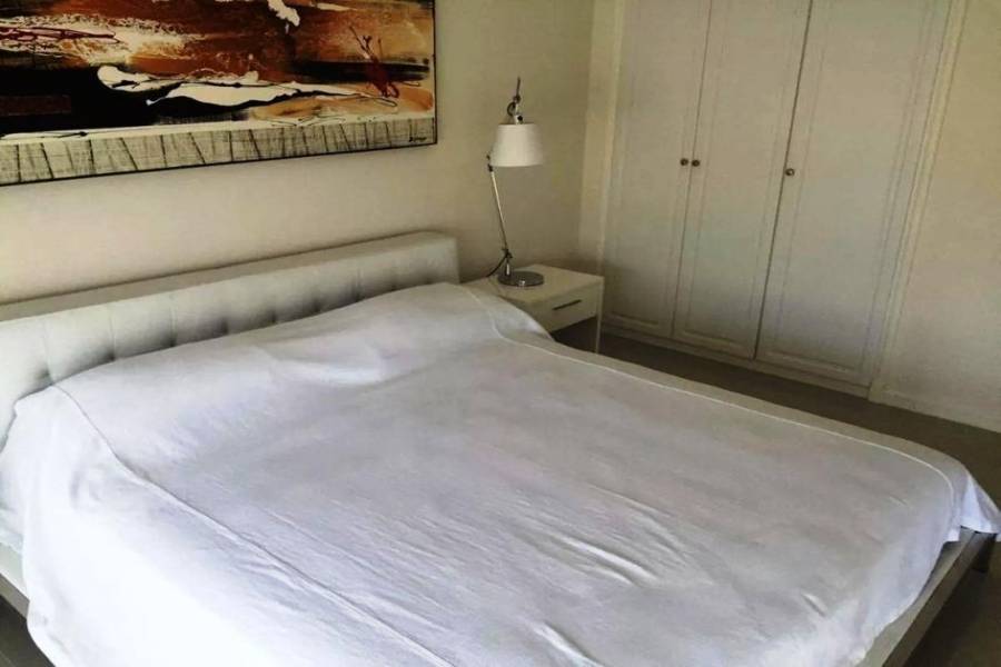Punta del Este, Maldonado, Uruguay, 4 Bedrooms Bedrooms, ,4 BathroomsBathrooms,Apartamentos,Venta,41748