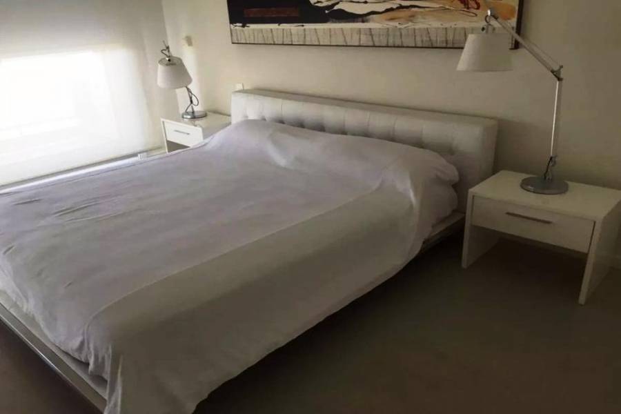 Punta del Este, Maldonado, Uruguay, 4 Bedrooms Bedrooms, ,4 BathroomsBathrooms,Apartamentos,Venta,41748