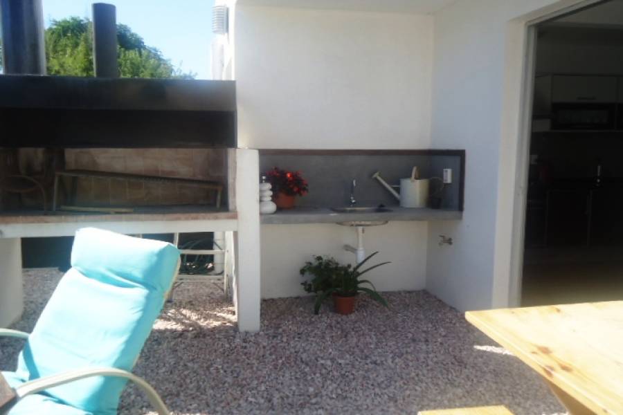 Punta del Este, Maldonado, Uruguay, 3 Bedrooms Bedrooms, ,2 BathroomsBathrooms,Casas,Temporario,41760